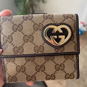 Auth small gucci wallet